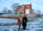 Neujahrskonzert auf Schloss Ulrichshusen : Schloss, Burggraben, Schnee, Tove, Andrea